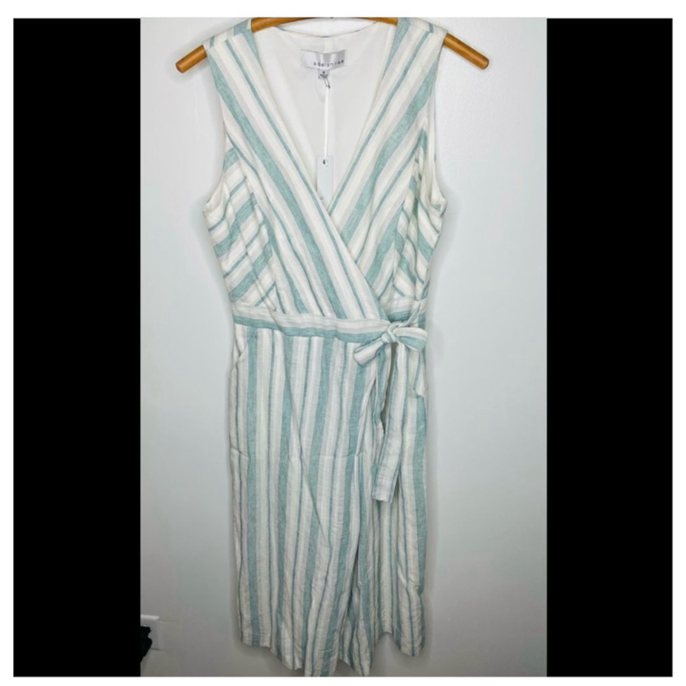 Adelyn Rae Behati Linen Crop Jumpsuit Size M White Blue - Picture 3 of 6